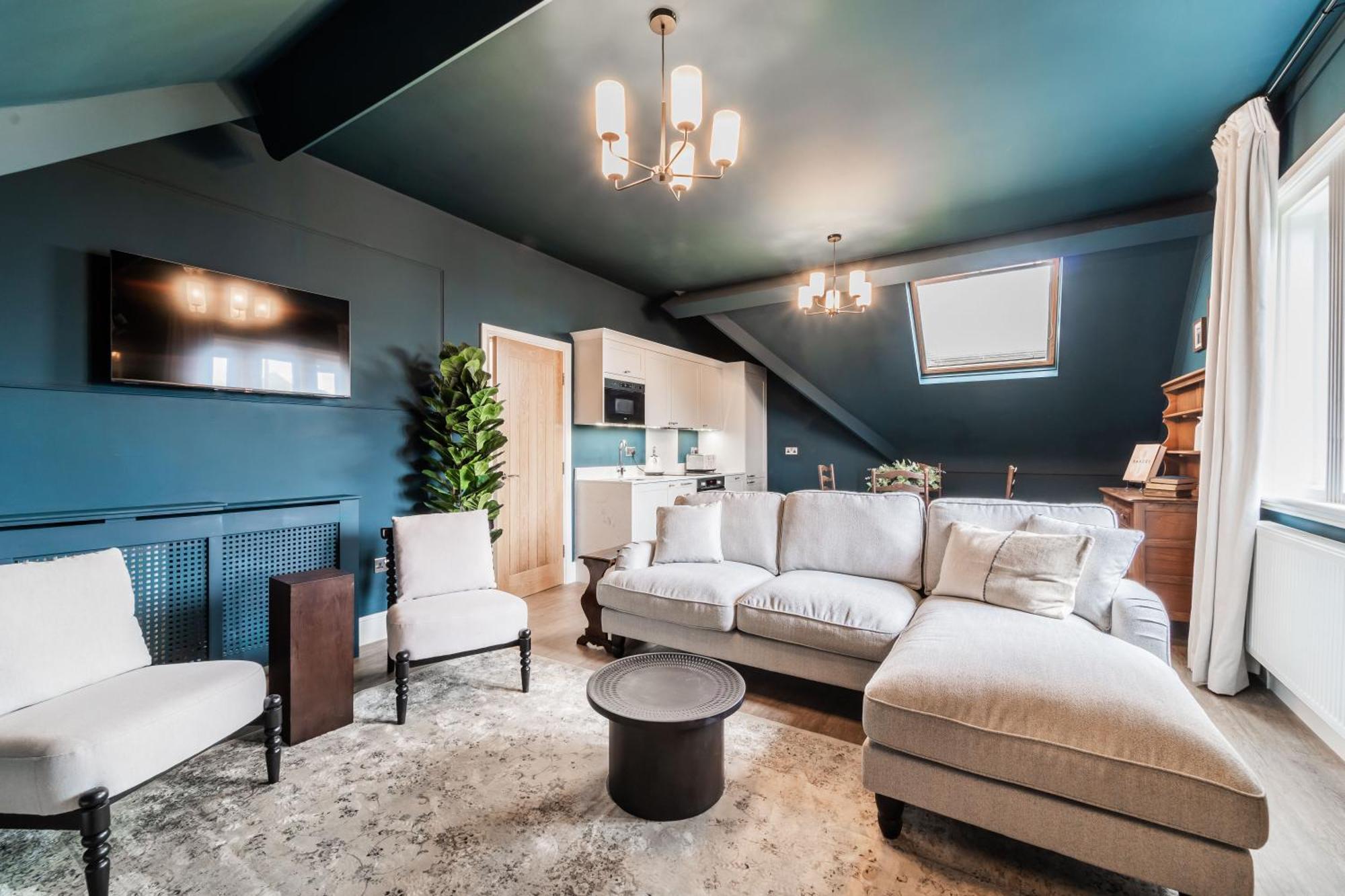 2 The Quadrant Luxury Apartments - Хойлэйк Экстерьер фото
