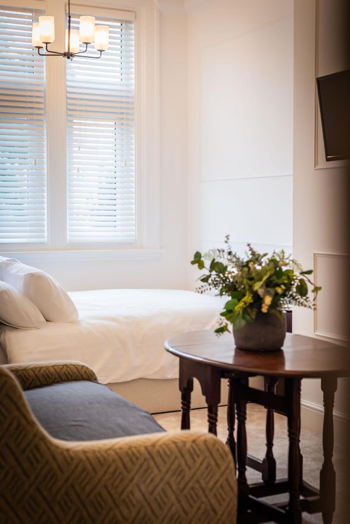 2 The Quadrant Luxury Apartments - Хойлэйк Экстерьер фото
